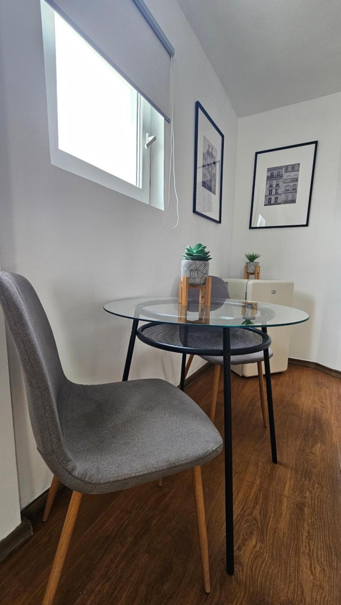 Color Apartments Old Town Center Bukares Bagian luar foto